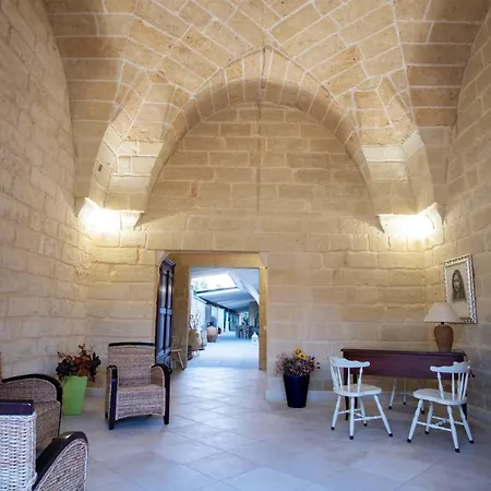 فندق مبيت وإفطار La Corte Di Edoardo فرنولي