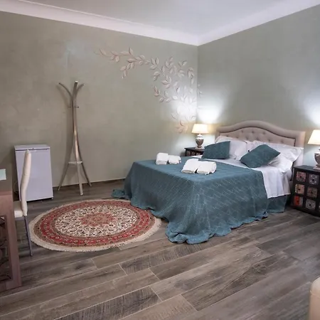 La Corte Di Edoardo 3* فرنولي